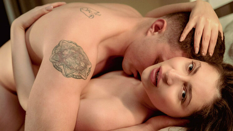 [SexArt] - Heartfelt Kissing Leads to Hot Sex - Jimmy Bud - Helina Dream