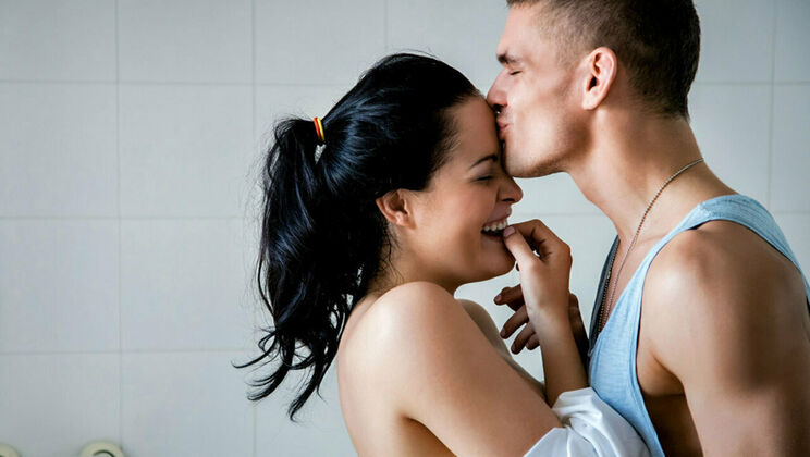 Kissing and Cum Swallowing with Dolly Diore