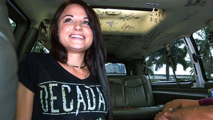 Groupie Sucks for a Free Ride