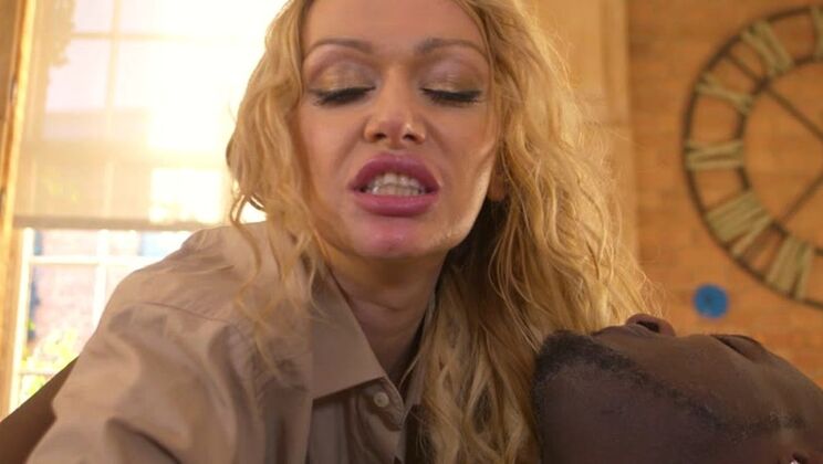 [PornWorld] - Pale MILF Gets Fucked by Antonio Black - Antonio Black - Amber Jayne