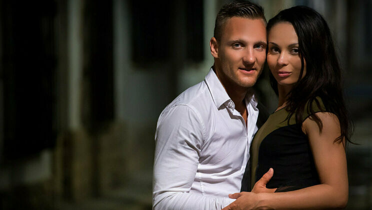 Aurelly Rebel Sucks Matt Ice