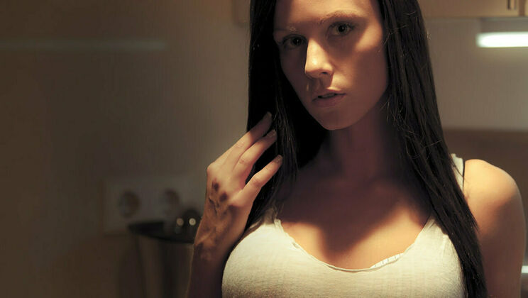 Close Up with Whitney and her Dildo