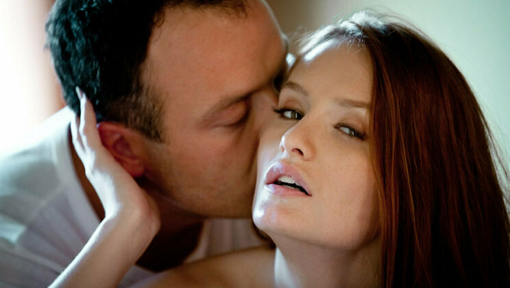 Czech Couple's Sizzlin' Summer Sex