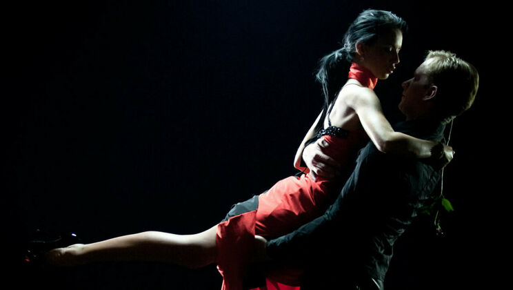 [SexArt] - Thomas Lee Pounds Gina Devine in Intimate Doggystyle & Face Sitting - Gina Devine - Thomas Lee