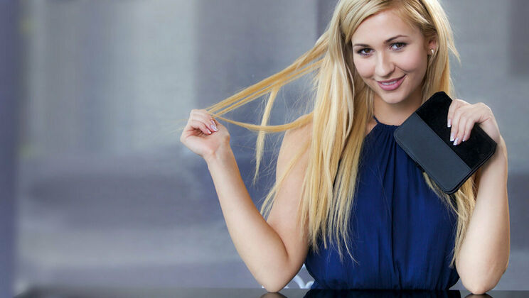 [SexArt] - Solo Fingering with Tracy Lindsay - Tracy Lindsay