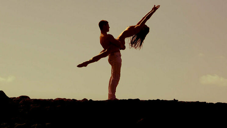 Nick and Rosaline's Close Up Kiss