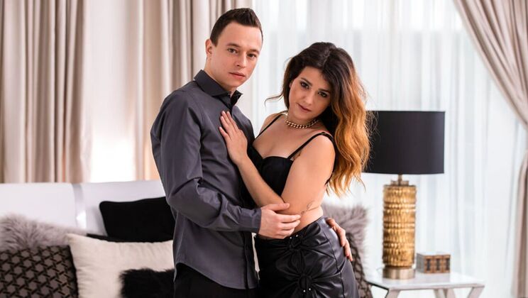 [21Sextury] - Take It Off - Nikki & Valentina Fuck Hard in Lingerie - Nikki Nuttz - Valentina La Piedra