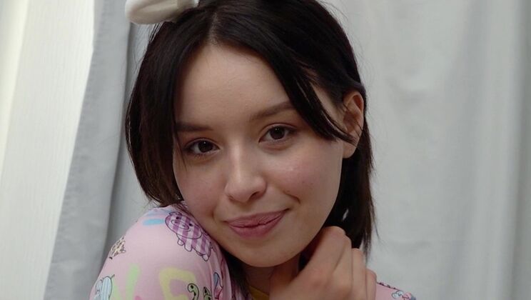 Young Asian Teen Karolina Geiman in Anal Sex