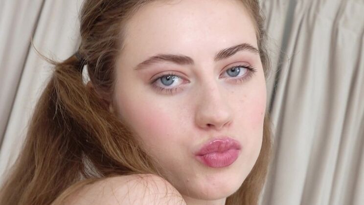 Teen Gangbang: Kate Love and 4 Huge Cocks in a Hardcore Scene