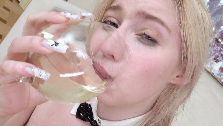 Teen Gangbang: Kira Viburn and 5 Big Cocks