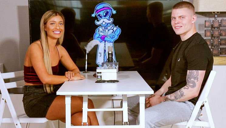 Angelica Foster & Brock Perry - An Unforgettable HGF Encounter