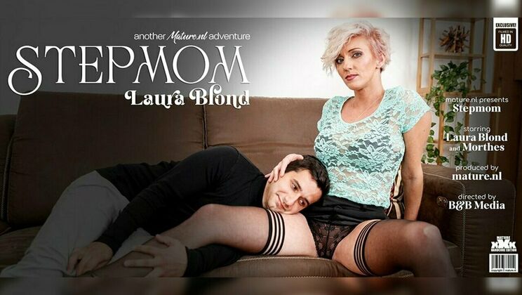 Hardcore Doggystyle with Blonde MILF Laura