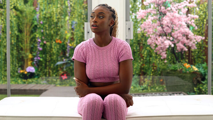 Blowjob and More with Amazonia