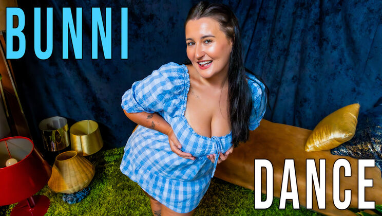 [GirlsOutWest] - Solo Dance with Big Tits - Bunni