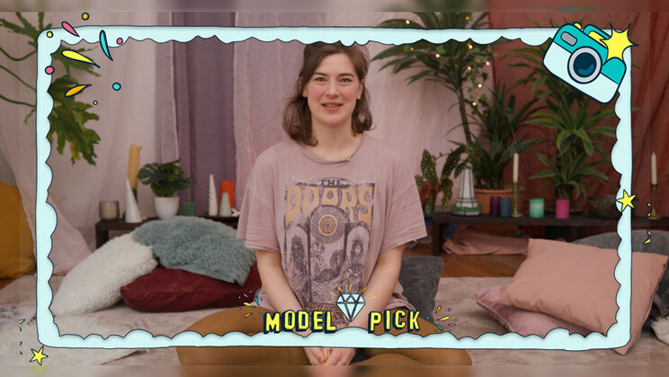 Nikita & Leyla L - Hot German Lesbian Action