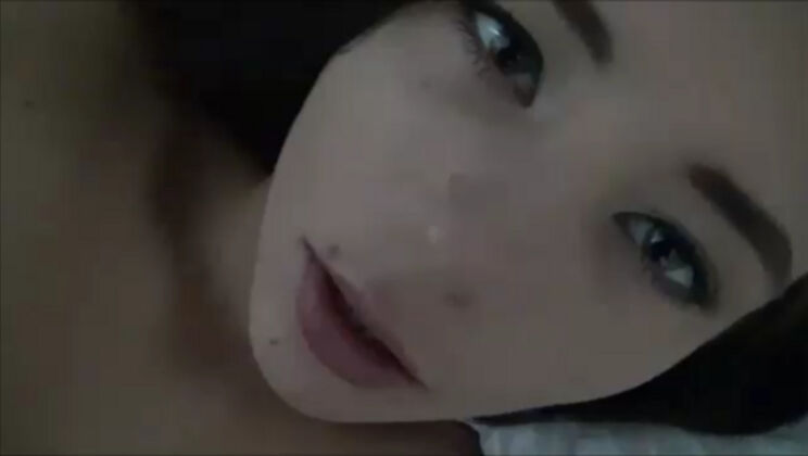 Teenage Stepsister Gives Blowjob to Stepbrother