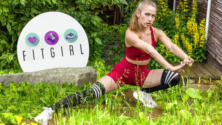 [ClubSweethearts] - Fitness girl Nika Murr stretches her shaved pussy - Nika Murr