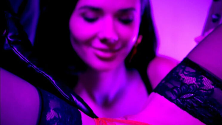 Lesbian Fetish Threesome with Hairy Girls