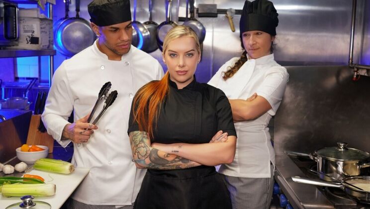 [DigitalPlayground] - Yes Chef! Short Hair Brunette Gets Facial After Hardcore Sex - Cubbi Thompson - Mike Ox