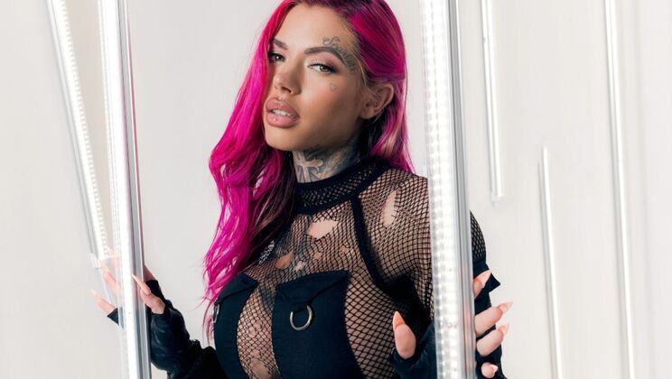 [DigitalPlayground] - Mazee Locked Up for Kinky Bondage & Pussy Licking - Mazee - Chantal Danielle