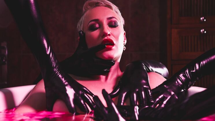 [DigitalPlayground] - Blonde Big Tits Bonnie Rotten Licks Shaved Latina Pussy - Bonnie Rotten - Ryan Keely