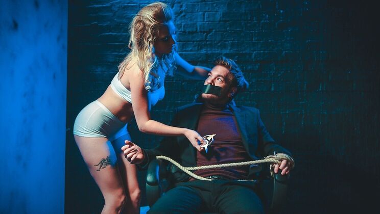 [DigitalPlayground] - European Beauties in Steamy Car Sex - Giselle Palmer - Ryan Ryder