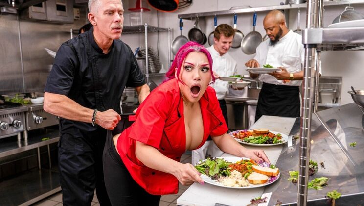 Doggystyle Anal for Bubble Butt Lily Lou