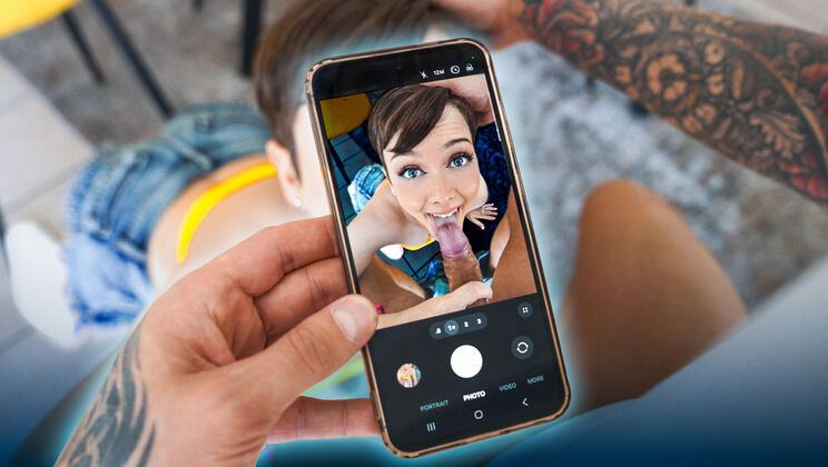 Daddy's Girl In Stockings Obeys Older Man