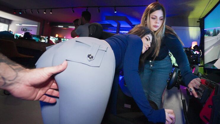 Reverse Cowgirl and Ass Fingering at the Arcade