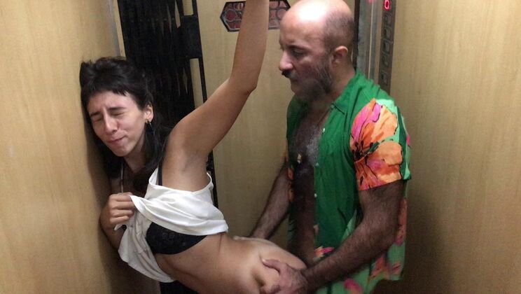 Going Up with Edu & Fe: Doggystyle and Pussy Licking