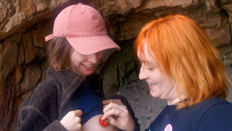 Public Beach Lesbian Nipple Sucking Fun